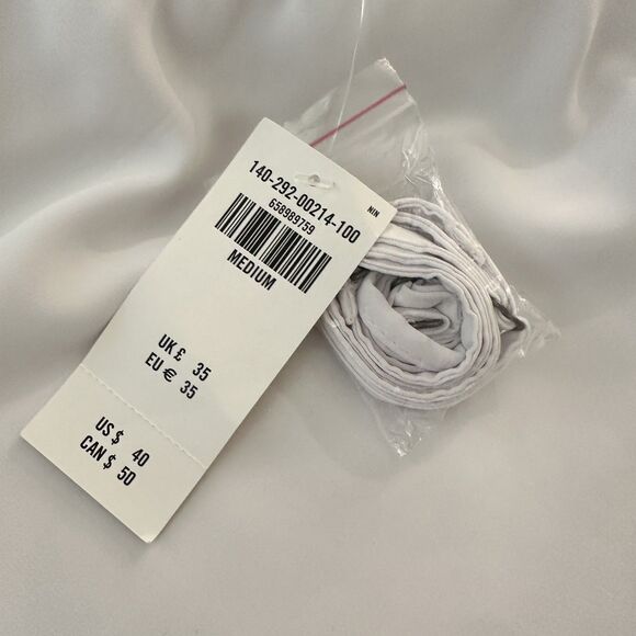 NWT Abercrombie & Fitch MEDIUM White Lined Strapless Top NEW - Picture 10 of 10